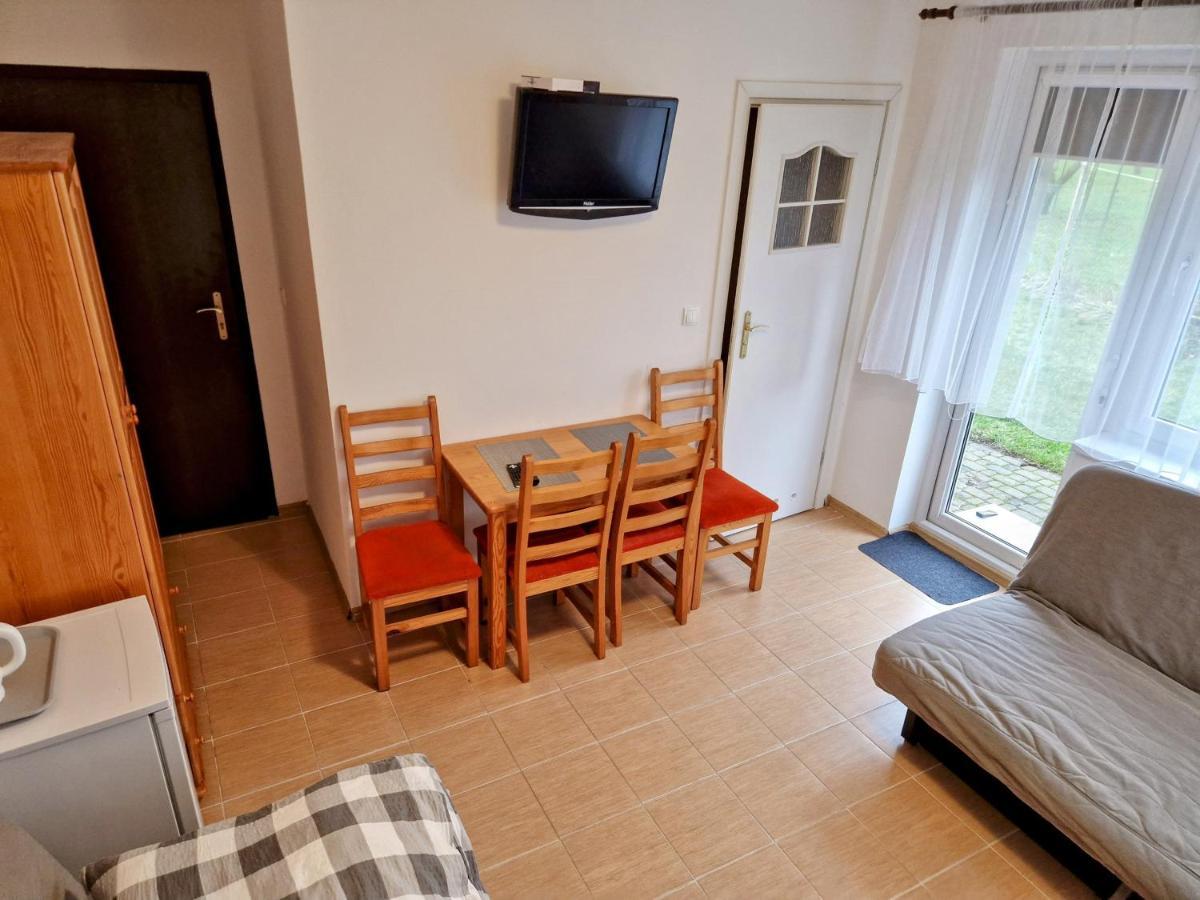Homestay Promenada - *
